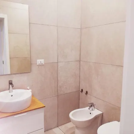 Casa Abbatuzzu * أتشيريالي