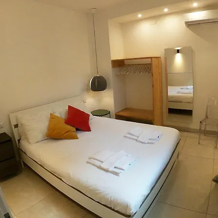 شقة Casa Abbatuzzu أتشيريالي